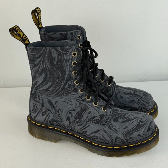 Women's size 6 - Dr Martens 1460 Pascal Lace up Boot Black/Gray Marble boots - Picture 2 of 7